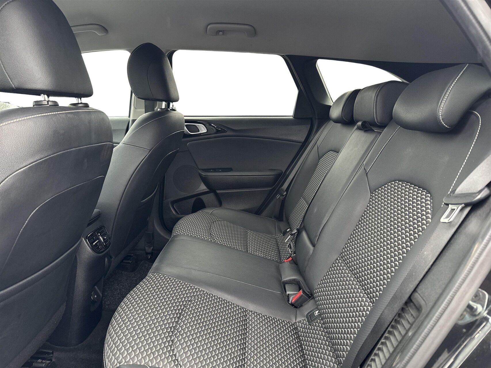 Kia Ceed SW 1,6 GDI PHEV  Plugin-hybrid Upgrade m/Premium DCT 141HK Stc 6g Aut.