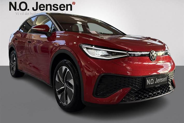 Rød VW ID.5 fra 2025 set udefra