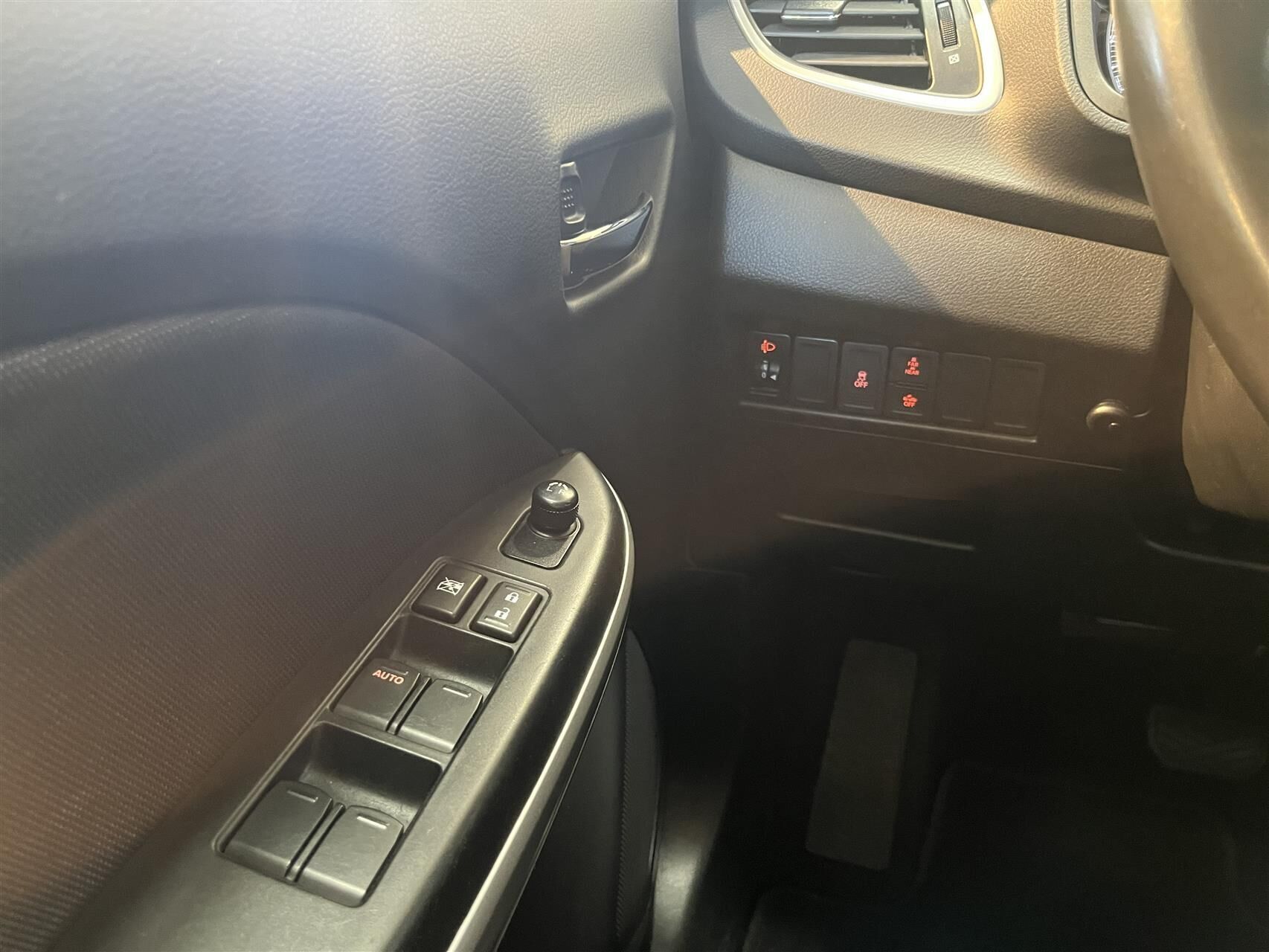 Sølv Suzuki Baleno fra 2019