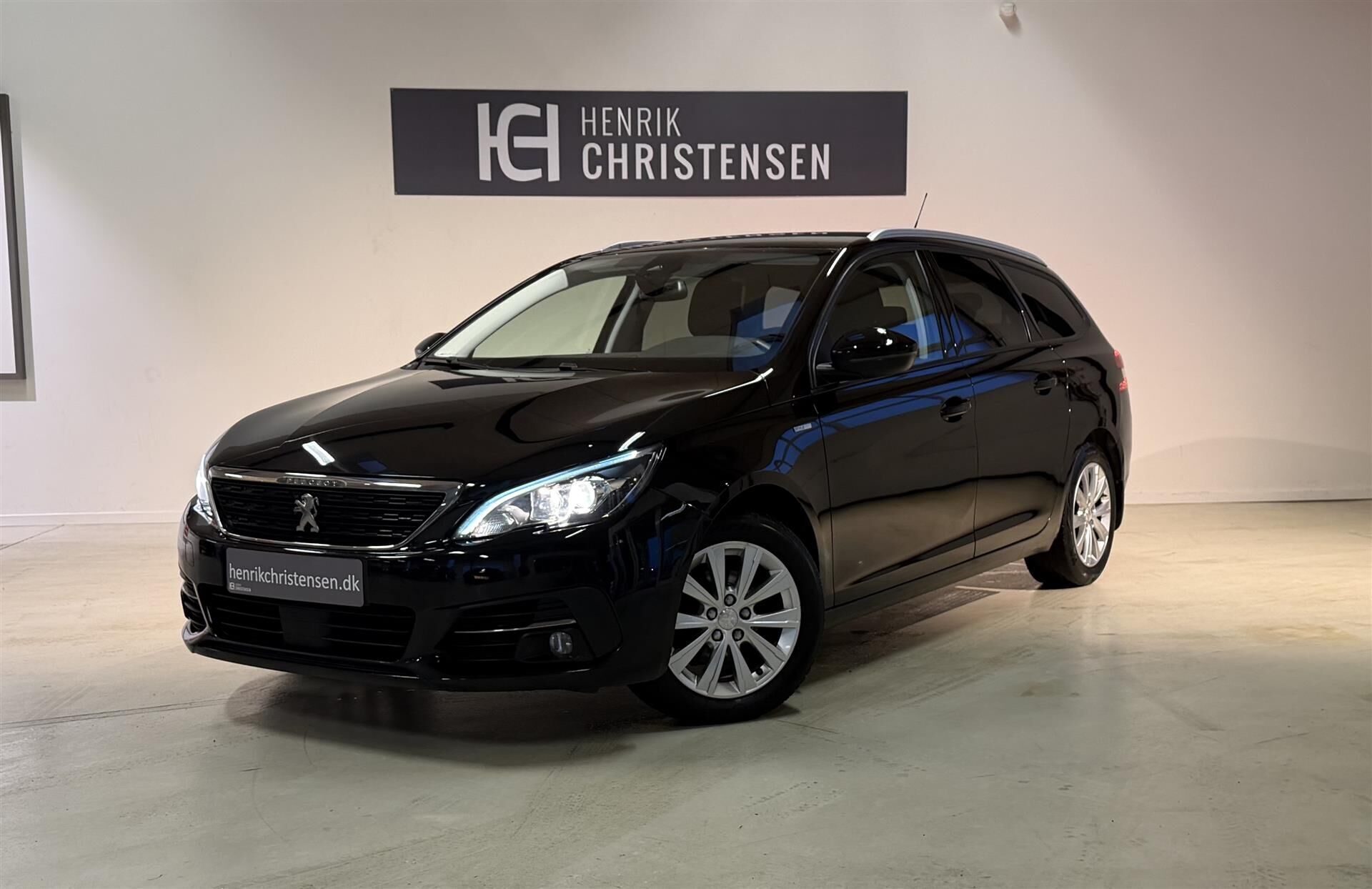 Peugeot 308 1,2 SW PureTech Style 130HK Stc 6g