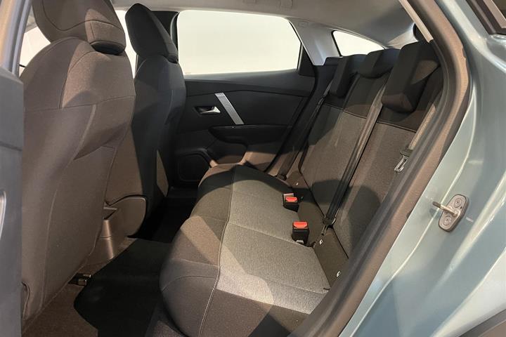 Blå Citroën C4 fra 2023