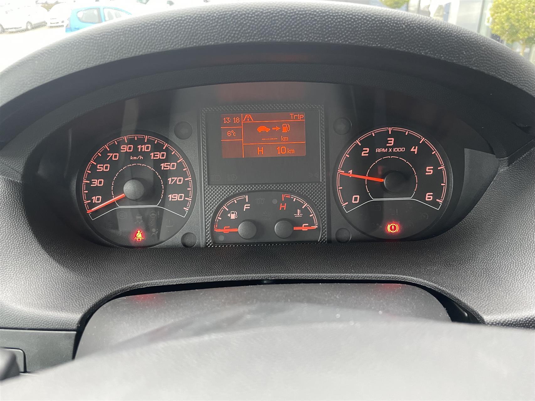 Hvid Citroën Jumper fra 2023