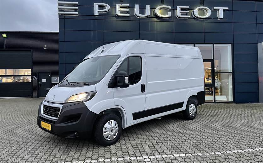Peugeot Boxer 2,2 333 L2H2 BlueHDi Premium 140HK Van 6g