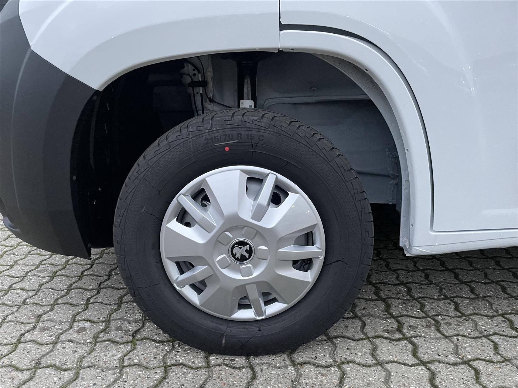 Hvid Peugeot Boxer fra 2022
