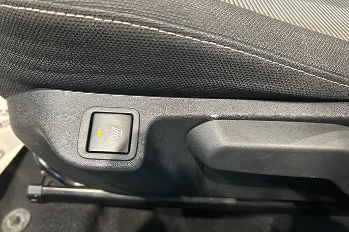 Sort Peugeot 108 fra 2014