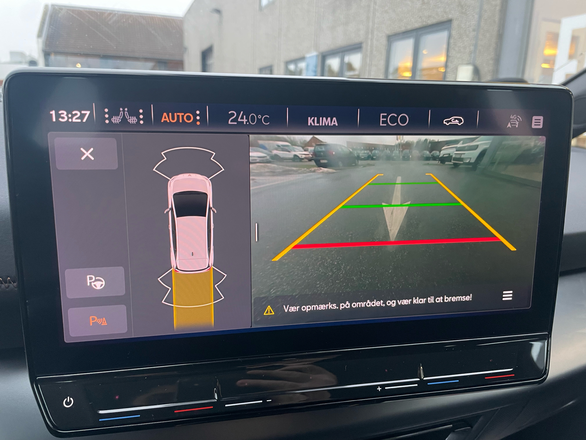 Hvid Cupra Born fra 2022