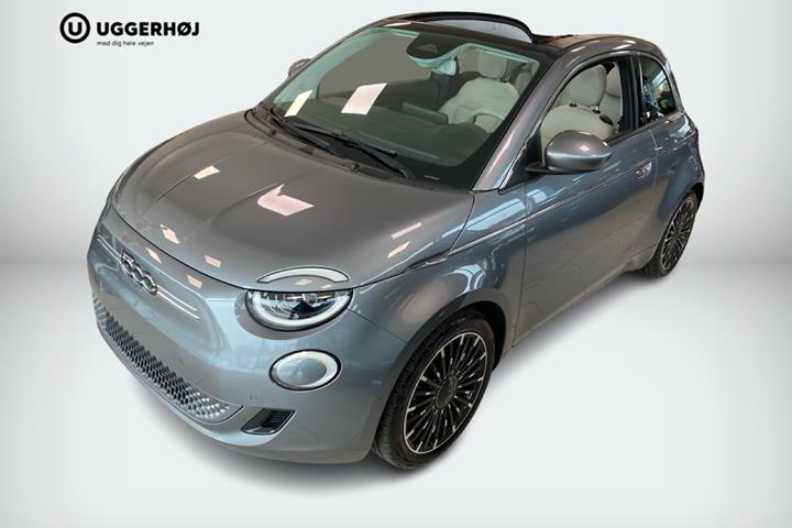 Grå Fiat 500e fra 2021 set udefra