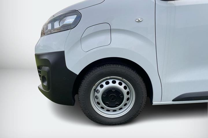 Hvid Opel Vivaro-e fra 2023
