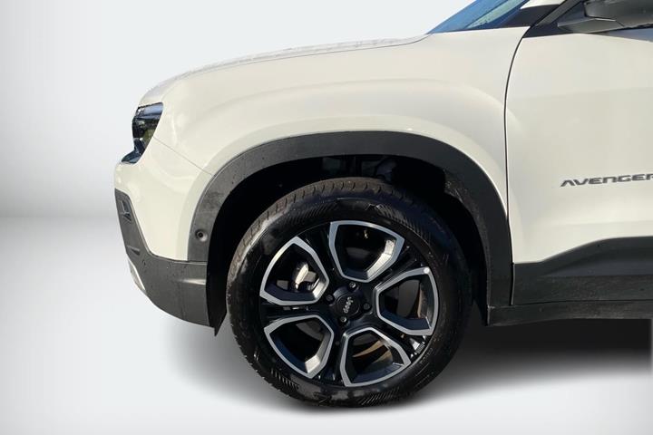 Hvid Jeep Avenger fra 2024
