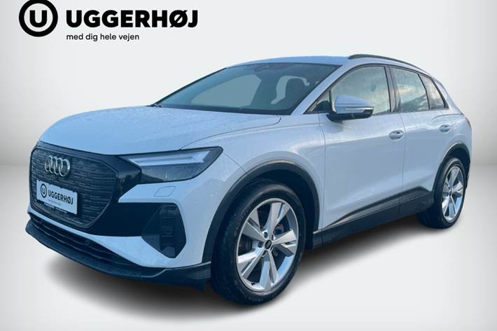 Hvid Audi Q4 fra 2023 set udefra