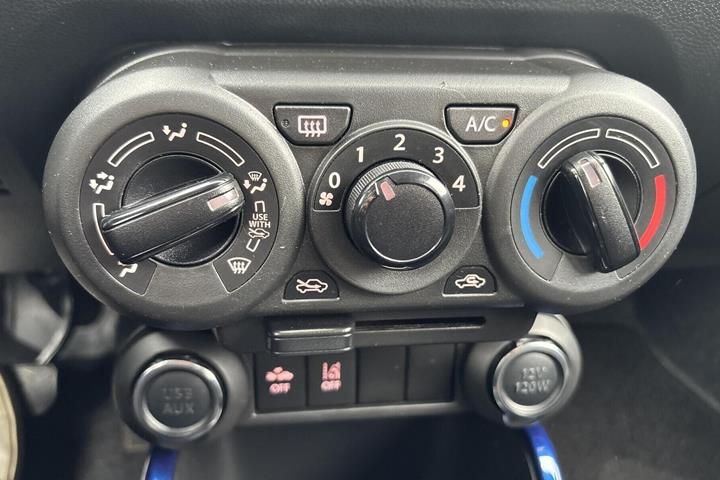 Sølv Suzuki Ignis fra 2021