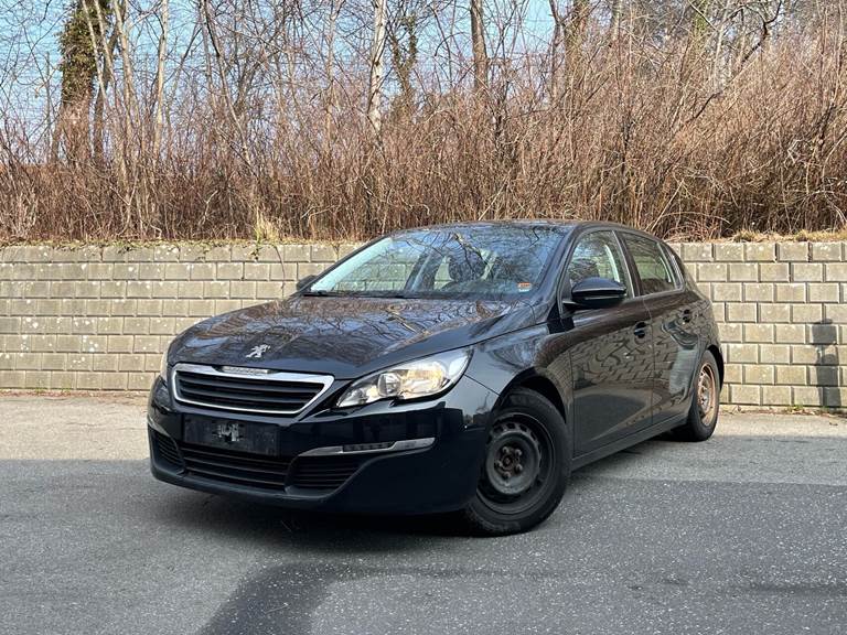 Peugeot 308 1,2 e-THP Active 130HK 5d 6g