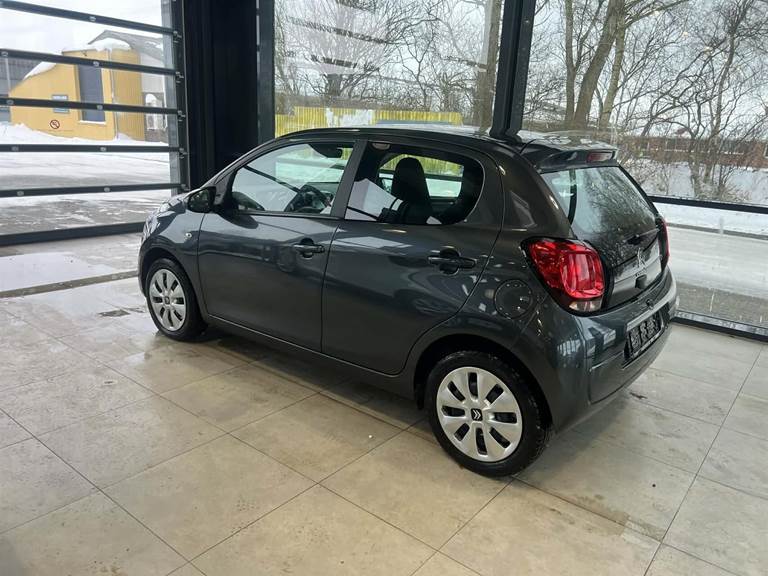 Citroën C1 1,0 VTi Shine 72HK 5d