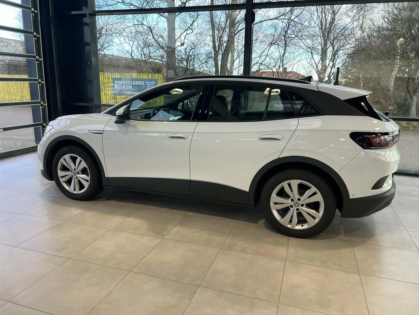 VW ID.4 EL Pro Business Performance 204HK 5d Aut.