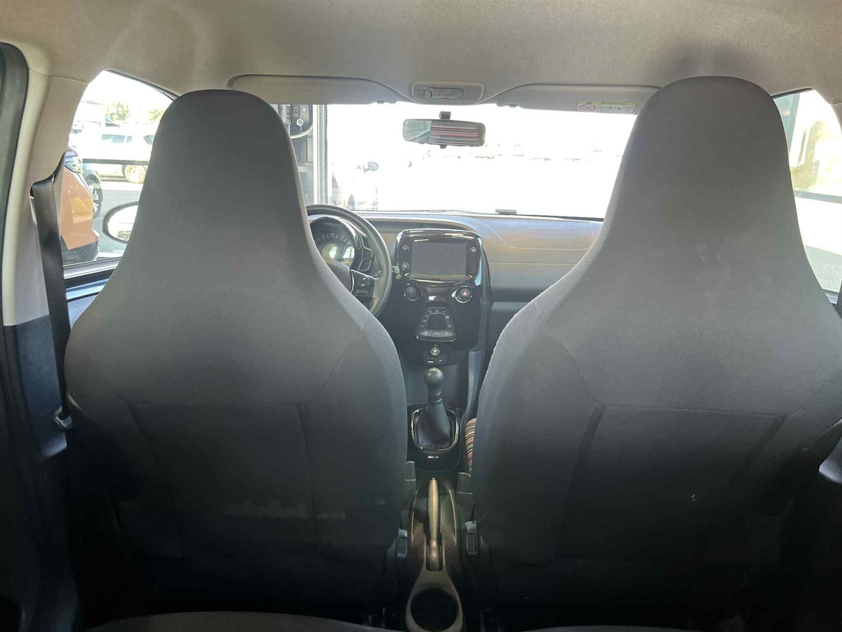 Grå Citroën C1 fra 2021