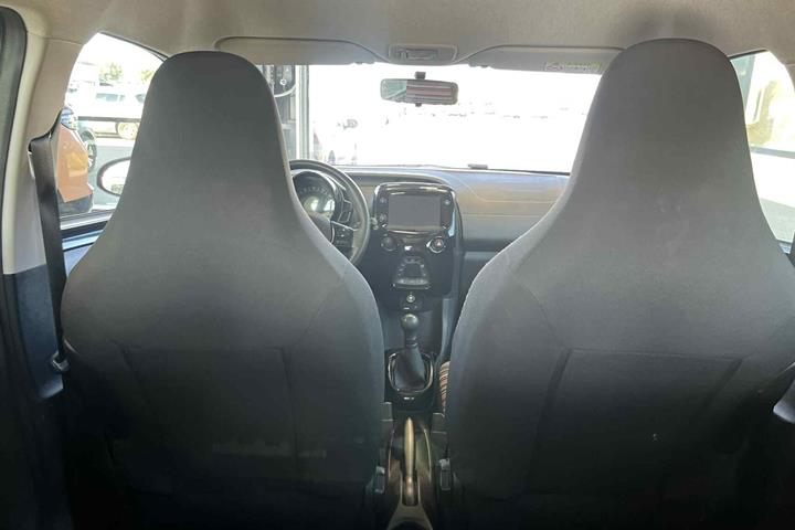 Grå Citroën C1 fra 2021