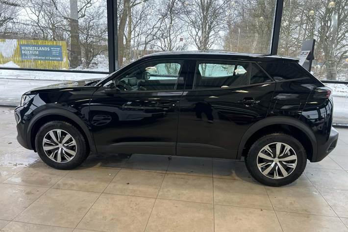 Sort Peugeot 2008 fra 2023