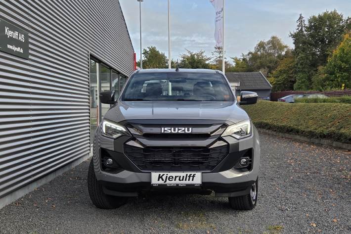 Grå Isuzu D-Max fra 2025