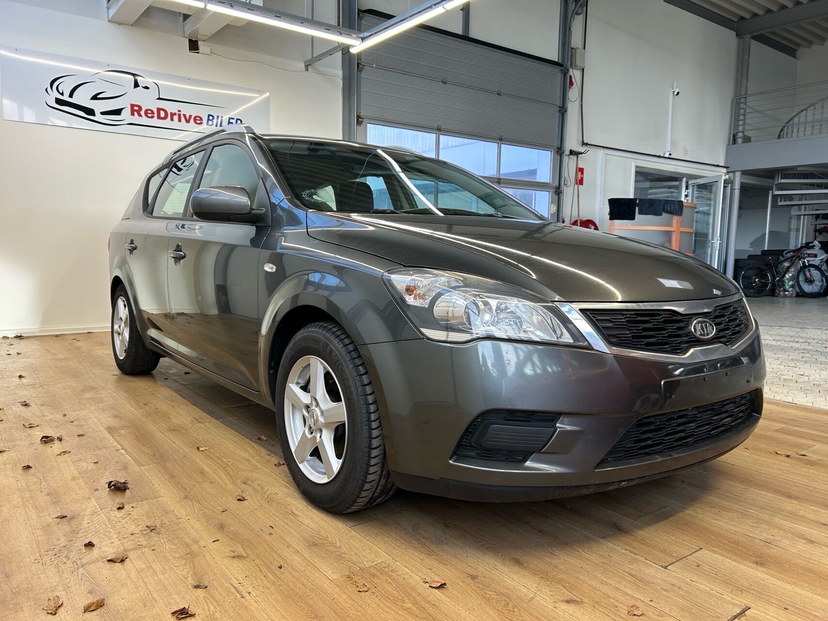 Kia Ceed 1,6 SW CRDI Exclusive 90HK Stc 6g