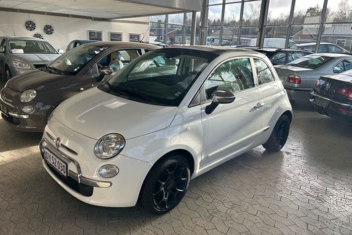 Hvid Fiat 500C fra 2013