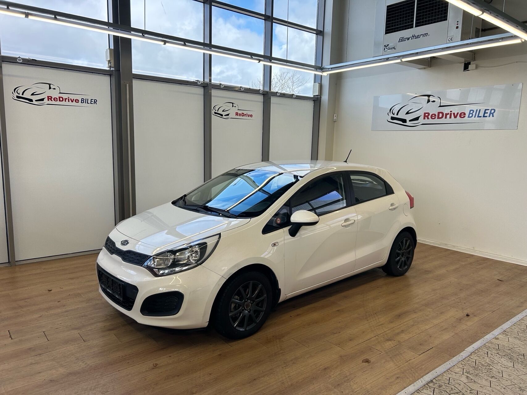 Kia Rio 1,2 Exclusive 85HK 5d