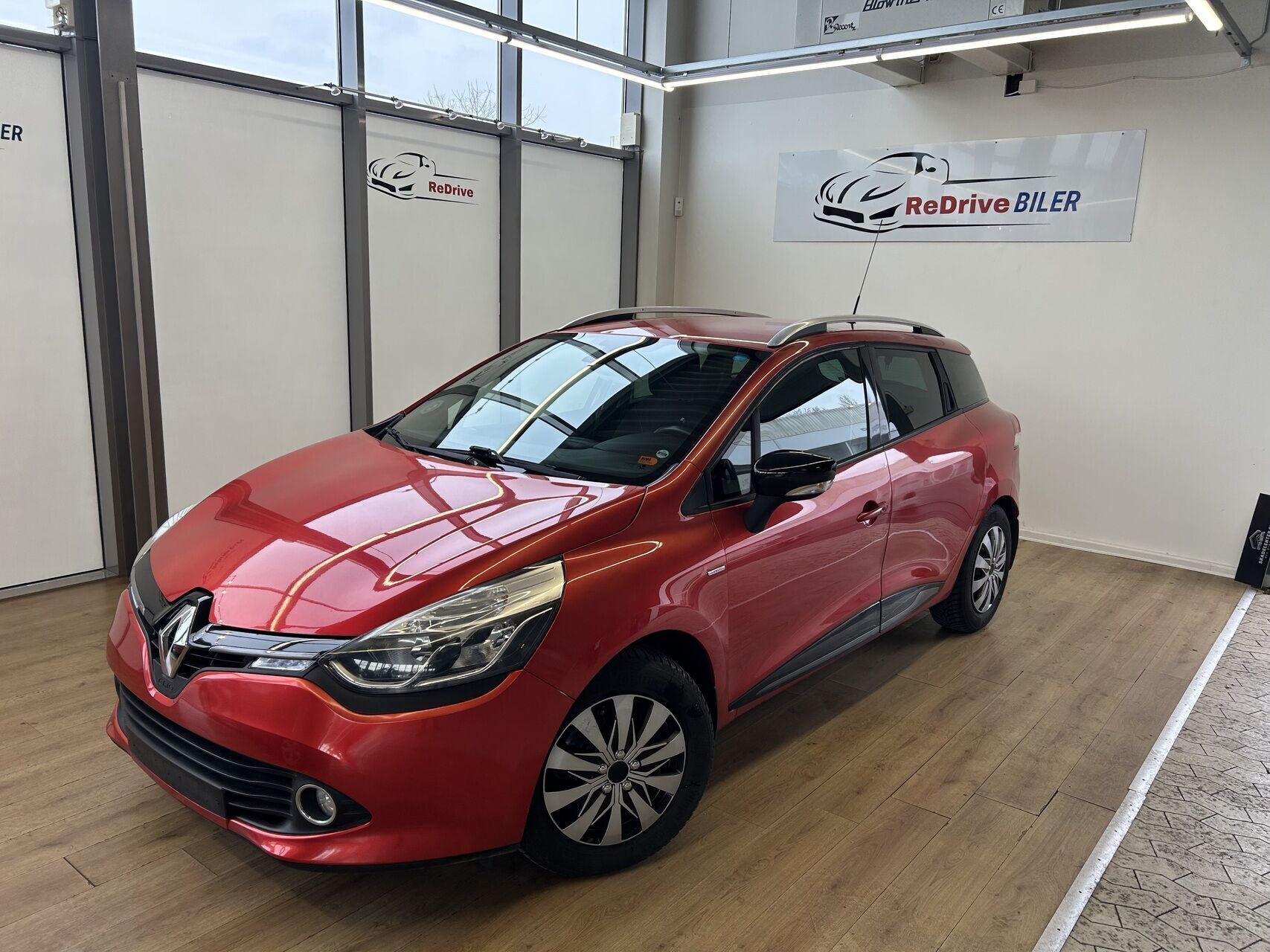 Renault Clio 0,9 Sport Tourer Energy TCe Limited 90HK Stc