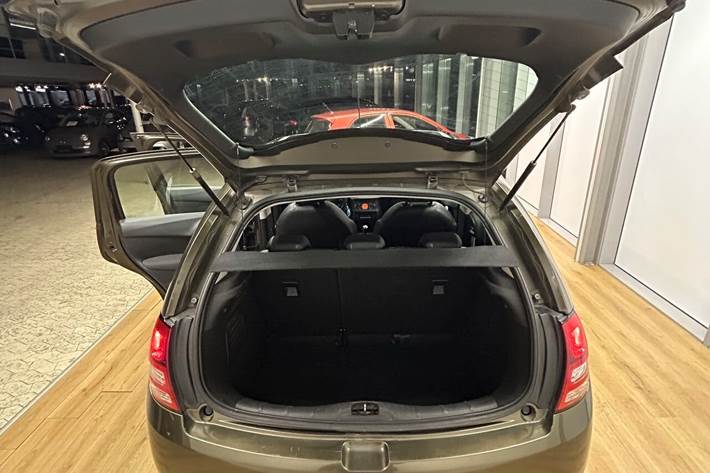 Brun Citroën C3 fra 2013