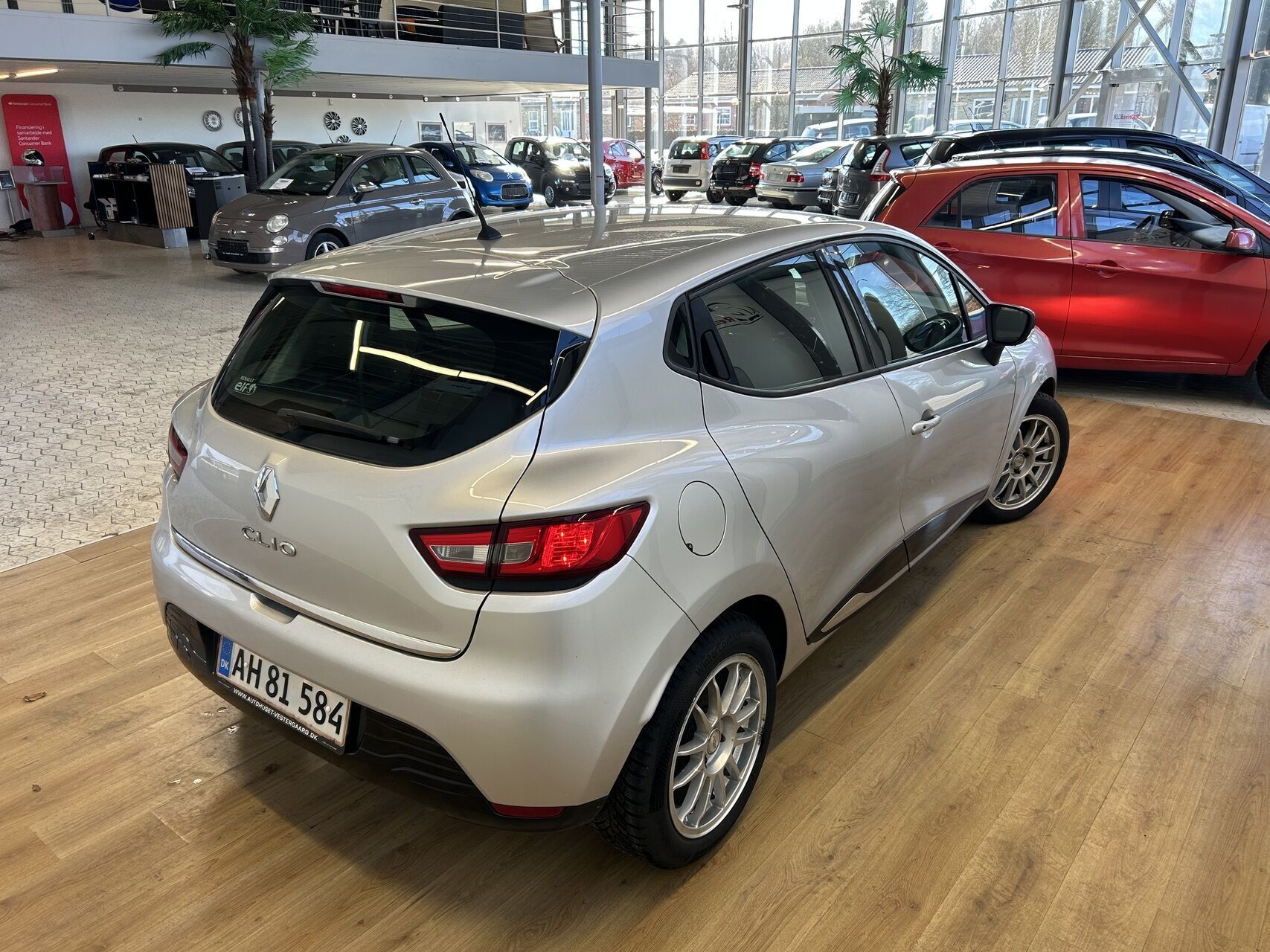 Renault Clio 1,2 16V Expression 75HK 5d