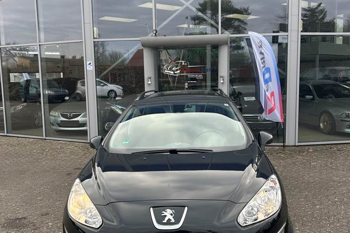 Sort Peugeot 308 fra 2013