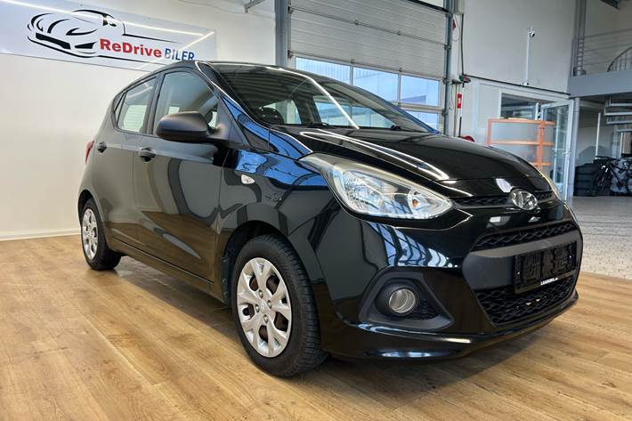 Sort Hyundai i10 fra 2014