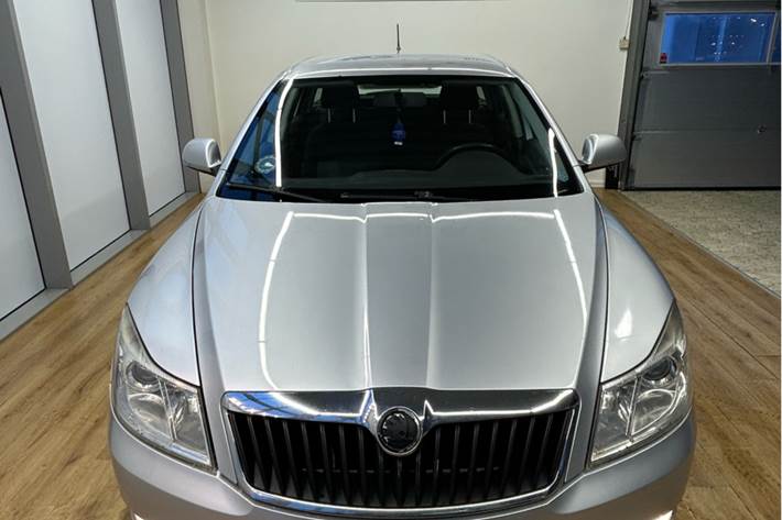 Sølv Skoda Octavia fra 2009
