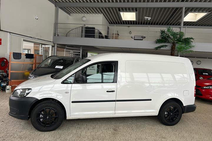 Hvid VW Caddy Maxi fra 2013