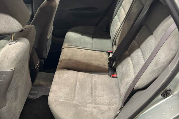 Sølv Mazda 6 fra 2004