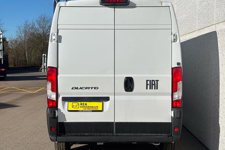 Hvid Fiat Ducato fra 2026
