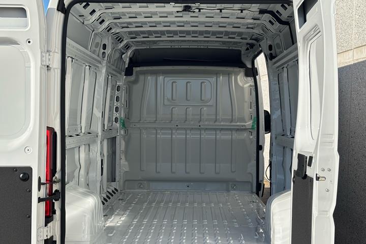 Hvid Fiat Ducato fra 2026