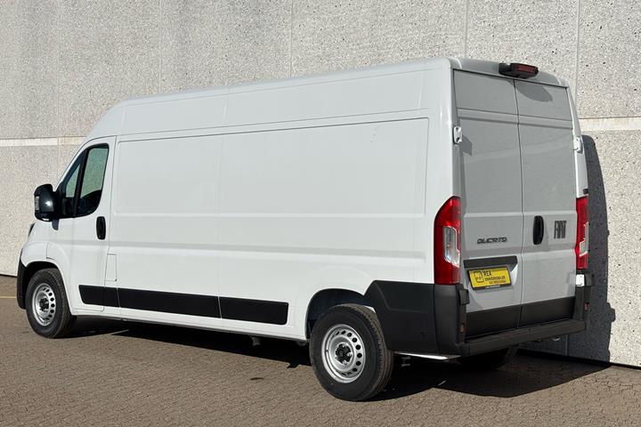 Hvid Fiat Ducato fra 2026