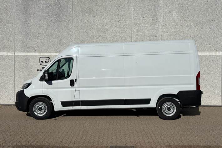 Hvid Fiat Ducato fra 2026