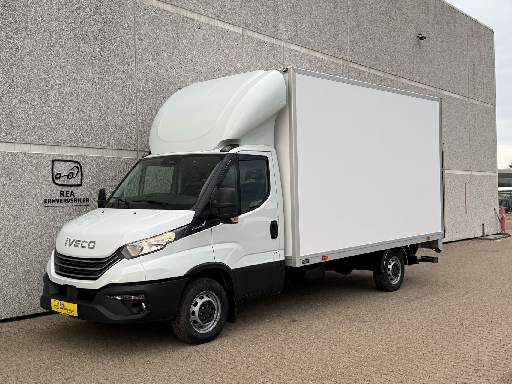 Iveco Daily 3,0 35S18 4100mm D 180HK Ladv./Chas. 8g Aut.