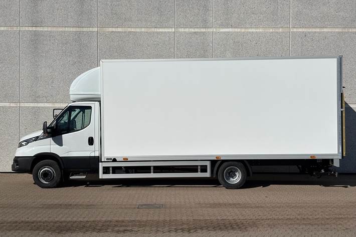 Hvid Iveco Daily fra 2026