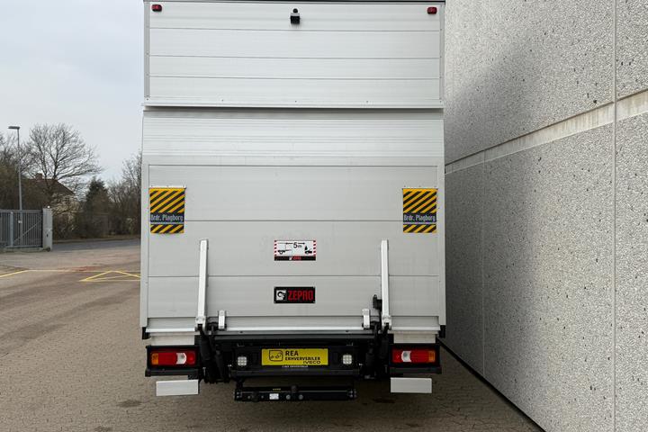 Hvid Iveco Daily fra 2026