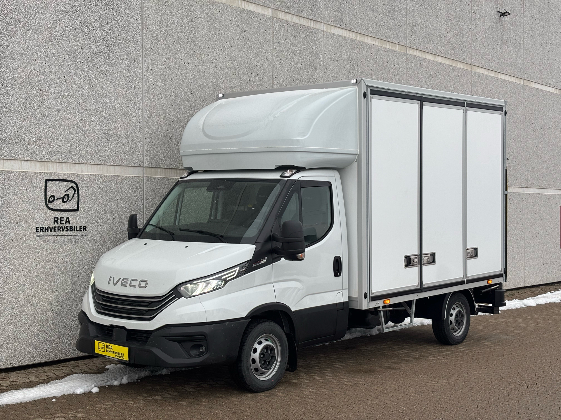 Iveco Daily 3,0 35S18 3750mm D 180HK Ladv./Chas. 8g Aut.