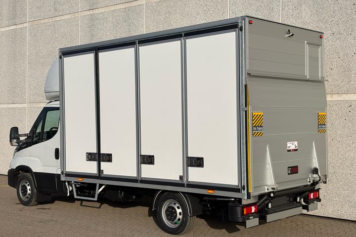 Hvid Iveco Daily fra 2026