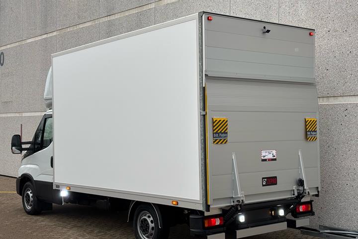 Hvid Iveco Daily fra 2026