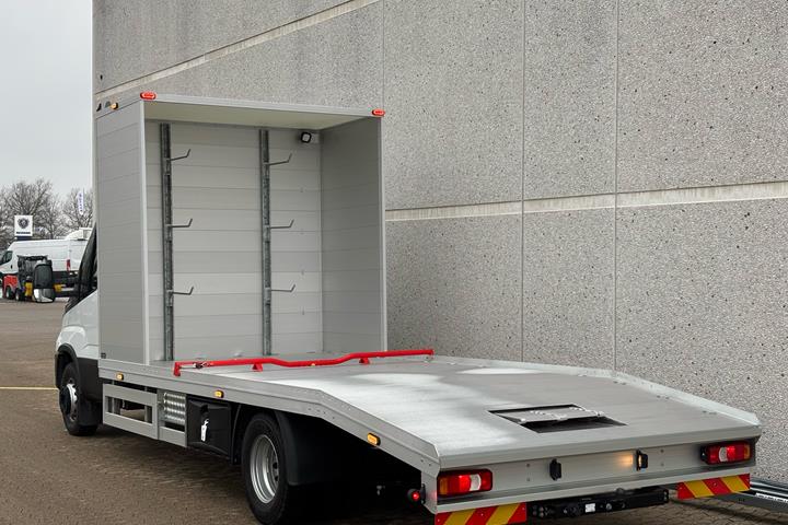 Hvid Iveco Daily fra 2026
