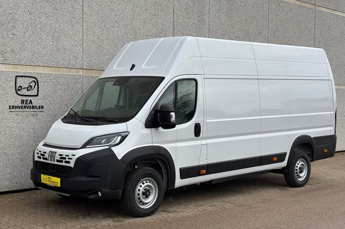 Hvid Fiat E-Ducato fra 2026