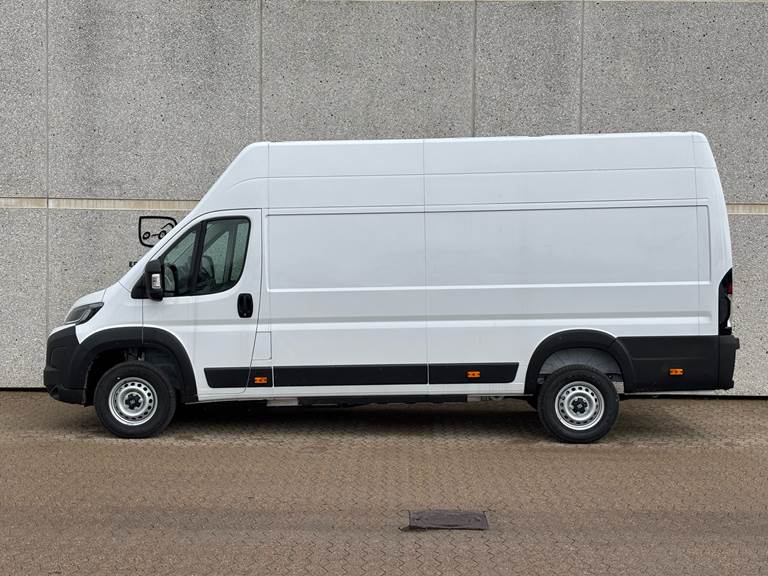 Fiat E-Ducato 42M L4H3 EL Pro 279HK Van Aut.