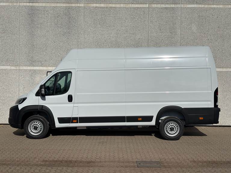 Fiat E-Ducato 42M L4H3 EL Pro 279HK Van Aut.