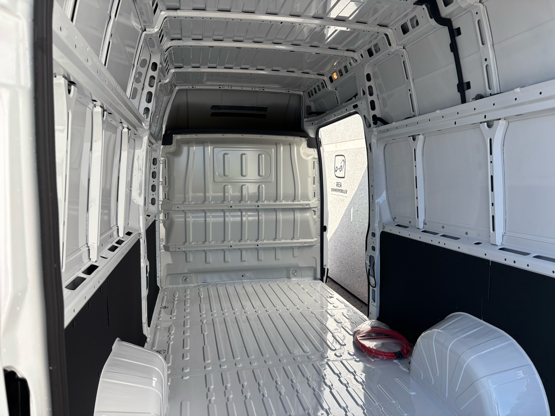 Hvid Fiat E-Ducato fra 2026