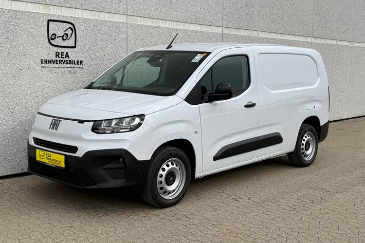 Hvid Fiat Doblò fra 2026 set udefra