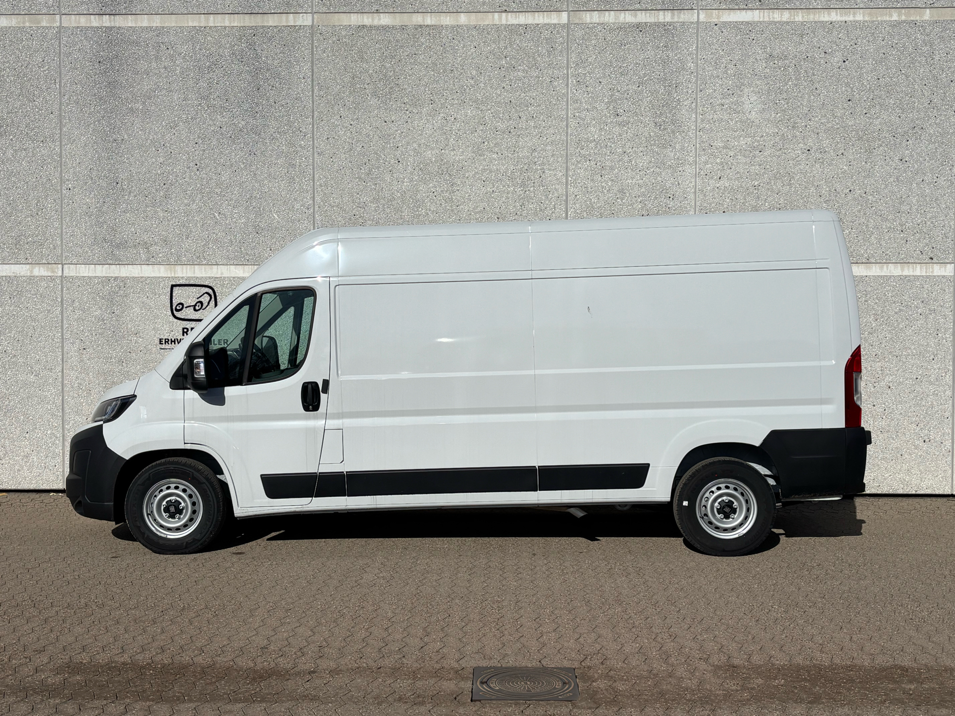 Fiat Ducato 2,2 35M L3H2 Multijet Pro 180HK Van 8g Aut.